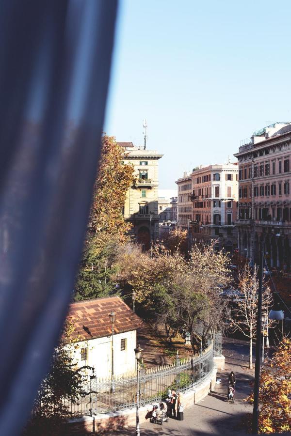 Bed And Breakfast Piazza Vittorio87 로마 외부 사진